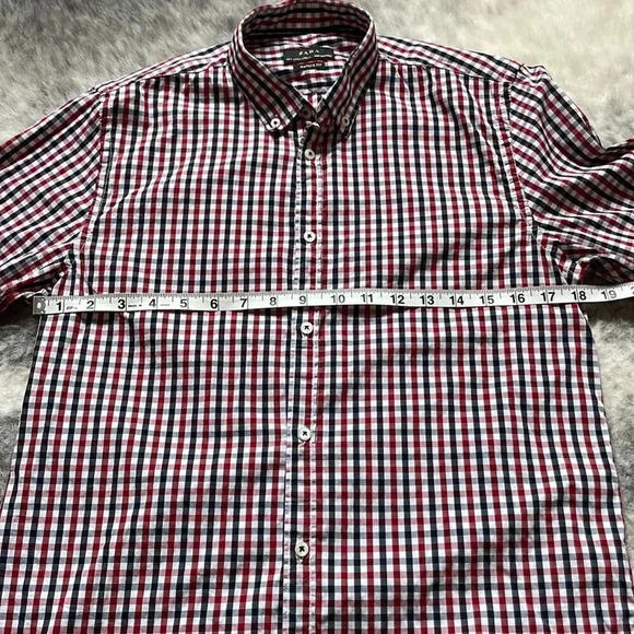🔥4/$20 Zara Muscle Fit Button  Down - Picture 6 of 11